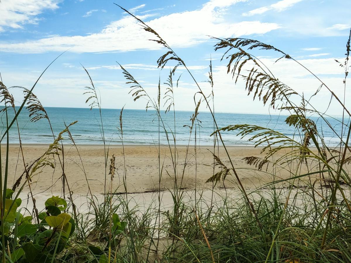 Melbourne Beach Resort Exterior photo